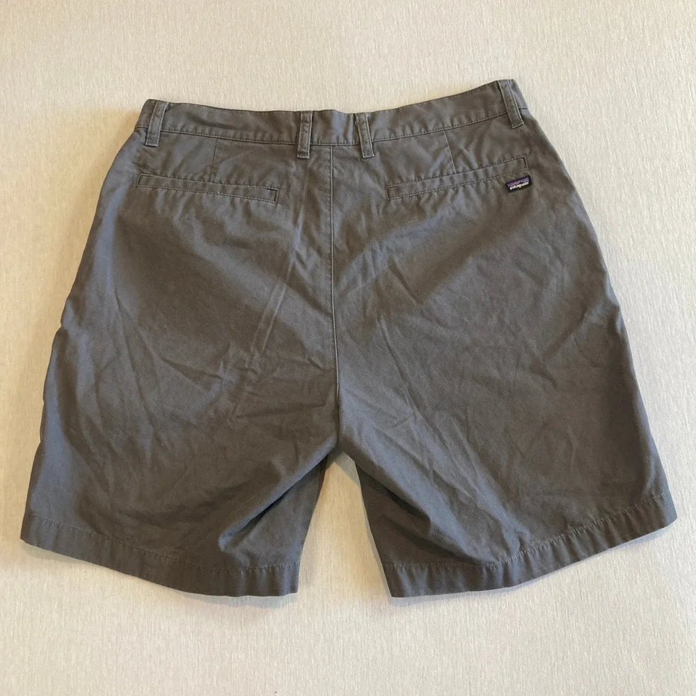 Patagonia Mens 32 Organic Cotton Shorts Forge Grey Canvas Flat Front 57674 SP14
